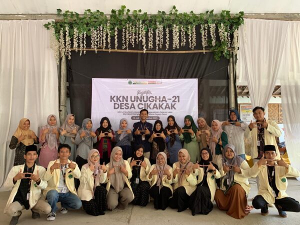 UMKM Level Up: KKN 21 UNUGHA Dorong Penguatan Usaha Mikro di Desa Cikakak